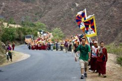 The Sun Behind the Clouds. Tibet’s Struggle for Freedom