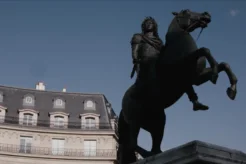 The Flag (Le Repli)